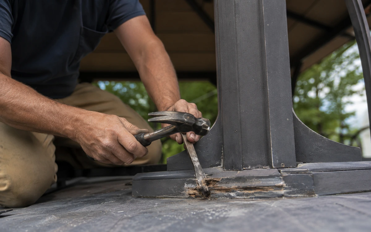 Gazebo repair contractor